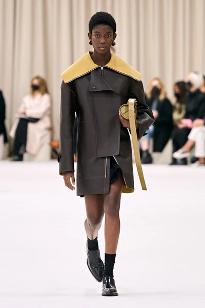 Look 47